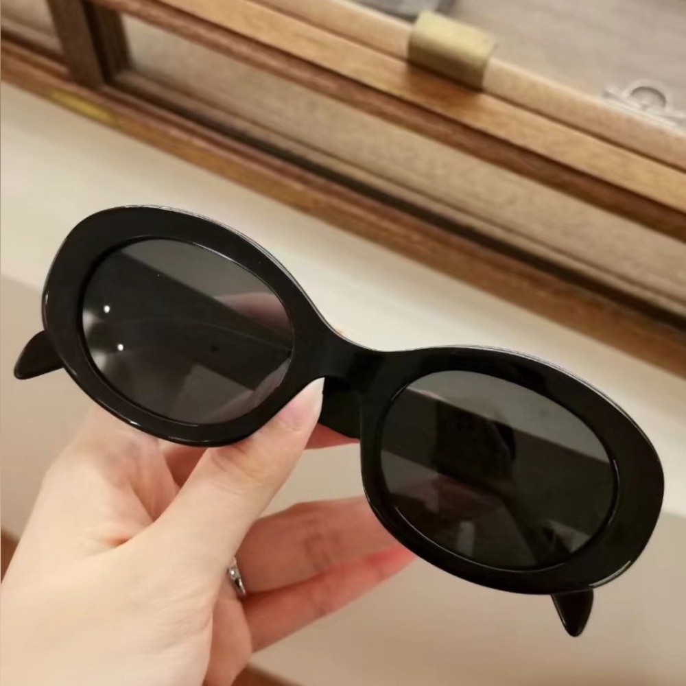 NEW CELINE Sunglasses Triomphe Oval CL40194U 01A